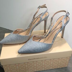 JEWEL Pointed Toe Stiletto by Badgley Mischka “Alegria” JW4408 Silver Glitter S9